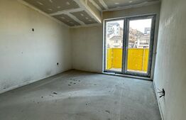 OPORTUNITATE ,Apartament 3 camere decomandate ,semifinisat, 67 mp , zona Teilor