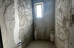 OPORTUNITATE ,Apartament 3 camere decomandate ,semifinisat, 67 mp , zona Teilor