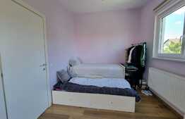 Apartament de 3 camere pe doua etaje, 108mp, decomandat, zona Iulius Mall