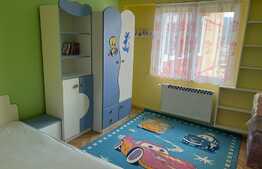 Apartament de 3 camere, decomandat, zona Calea Bucuresti 