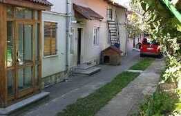 Casa 4 camere, 180 mp, zona Ghimbav