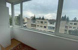 Apartament de 2 camere, 50 mp, balcon inchis, zona Star
