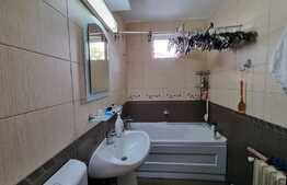 Apartament de 3 camere, 58 mp, etaj intermediar, Gheorgheni