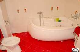 3 camere, 120 mp, imobil nou, scara interioara, boxa, garaj, zona linistita!