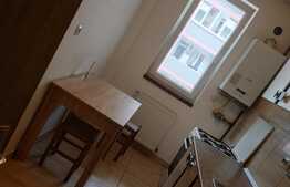 Apartament de 2 camere decomandate, etajul 1, parcare, zona Cetatii