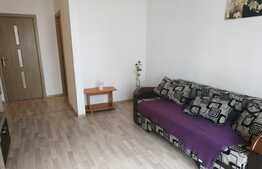 Apartament de 2 camere decomandate, etajul 1, parcare, zona Cetatii