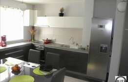 2 camere de vanzare, 51.3 mp utili, finisaje calitative. Integral renovat!