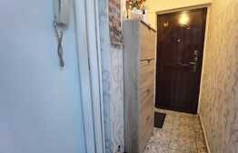 Apartament de 2 camere, decomandat, etaj intermediar, zona FSEGA