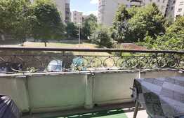 Apartament de 2 camere, decomandat, etaj intermediar, zona FSEGA