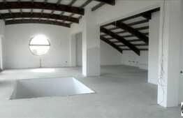 Penthouse  cu 7 camere, 255 mp utili plus TERASA si 2 garaje subterane