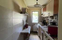 Apartament de 3 camere, semidecomandat, balcon, Grigorescu