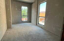 Spatiu comercial cu vitrina, 330 mp, 7 parcari, Floresti