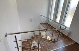 Casa individuala, 165 mp, curte privata, parcare, zona Tauti