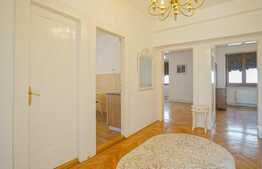 Apartament de 3 camere, 130 mp, Centrul Istoric