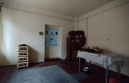 Oportunitate! Casa cu 6 camere, 230 mp, 389 mp teren, zona Farmec