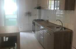 Apartament de 3 camere, etaj intermediar, decomandat, cartier Europa