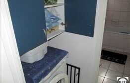 Vanzare apartament 2 camere, 50 mp plus 3 balcoane inchise. Zona Godeanu