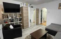 Garsoniera 40 mp, balcon, parcare, zona Tractorul