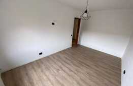 Apartament de 2 camere, 50 mp, etaj intermediar, Zona Tractorul 