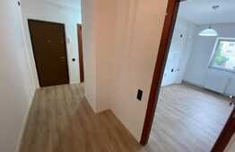 Apartament de 2 camere, 50 mp, etaj intermediar, Zona Tractorul 