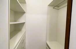 Apartament 3 camere, 80mp, parcare, zona Vivo 