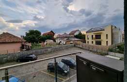 Apartament de 3 camere, etaj intermediar | zona Iulius Mall