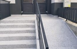 Apartament 3 camere semifinisat, 65mp, AC, zona Teilor