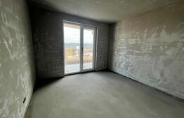 Apartament 3 camere, 107,48 mp + terasa 68,94 mp, zona Vivo