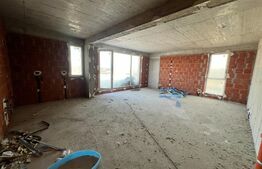 Apartament 3 camere, 98,79 mp + terasa 180,71 mp, zona Vivo