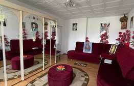 Apartament 2 camere, 54 mp, doua balcoane, zona Craiter