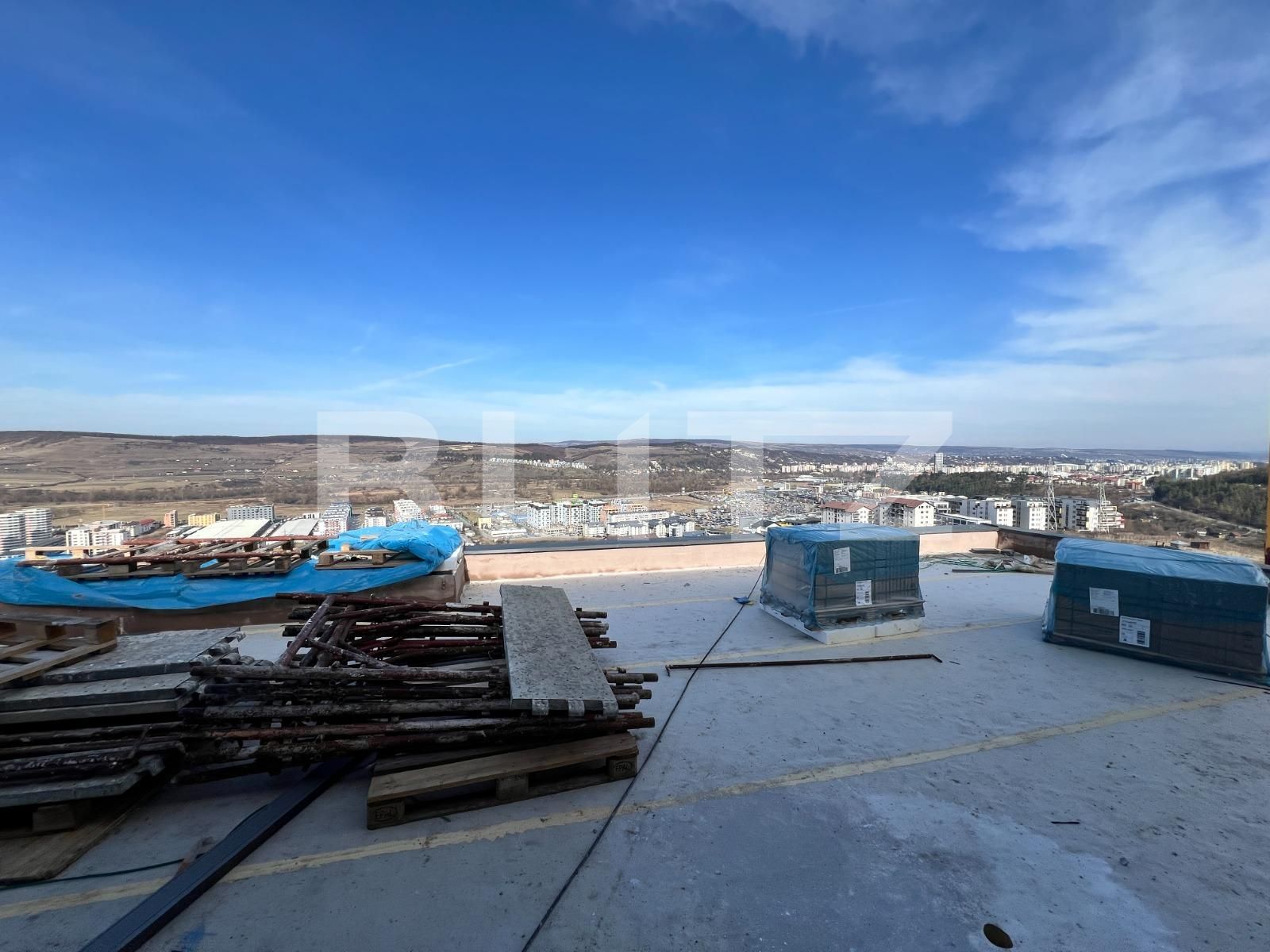 Apartament de vânzare 4 camere Floreşti - 90447AV | BLITZ Cluj-Napoca | Poza1