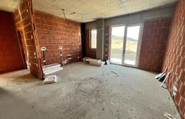 Apartament 3 camere, etaj intermediar 65.2 mp + balcon 7.5 mp, zona Vivo