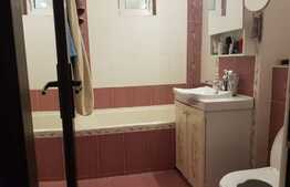 Apartament cu 2 camere decomandate, etaj intermediar zona spital de recuperare