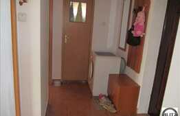 2 camere, 50 mp plus 3 balcoane, decomandat, zona Avram Iancu! Loc Parcare!