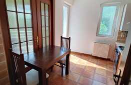 Apartament de 3 camere, 101mp, etaj intermediar, zona Nora