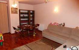 3 camere de vanzare, 94 mp, zona Romul Ladea, garaj subteran si terasa 17 mp