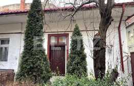 Oferta avantajoasa! Casa de 34 mp, zona Ultracentrala