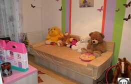 Apartament 3 camere, semidecomandat, 58 mp utili plus terasa de 37 mp!