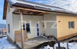 Casa individuala, 300 mp teren, in Campenesti, Apahida