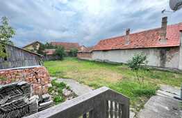 Casa 2 camere, 623 mp teren, Tarlungeni