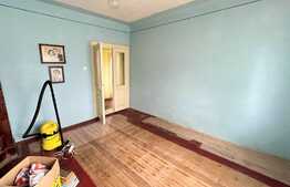 Casa 2 camere, 623 mp teren, Tarlungeni