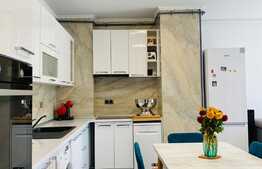 Apartament 3 camere, 73 mp, balcon, garaj, zona Calea Turzii