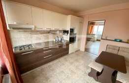 Apartament de 3 camere, 98 mp utili, zona Buna Ziua 