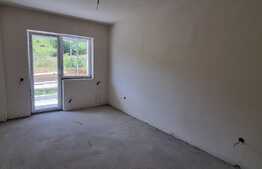 Apartament 3 camere, semifinisat, 62 mp, parcare, zona Terra