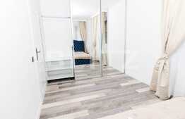 Apartament de 2 camere + parcare, parter, zona Vivo