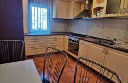 3 camere, decomandat, 80 mp, zona strazii Tasnad