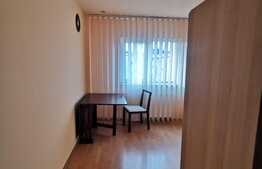 3 camere, decomandat, 80 mp, zona strazii Tasnad