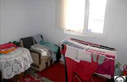 77 mp 4 camere decomandate, zona Hotel Golden Tulip, Zorilor. Boxa inclusa!