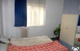 77 mp 4 camere decomandate, zona Hotel Golden Tulip, Zorilor. Boxa inclusa!