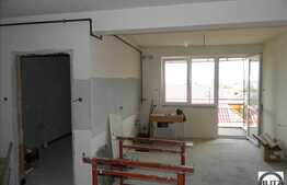 Apartament cu 3 camere, 93 mp, panorama superba, zona Piata Engels